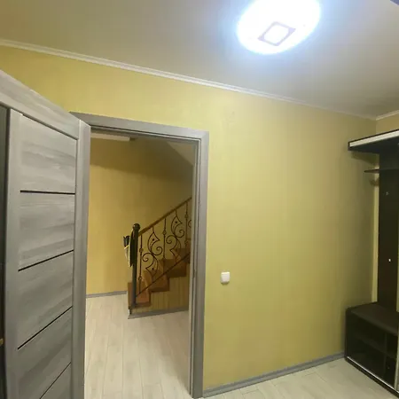 в обіймах карпат Chalet Yablunytsya