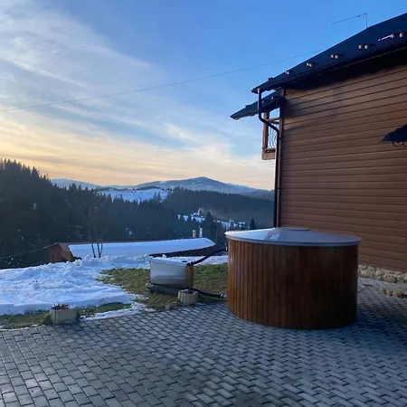 Chalet в обіймах карпат *